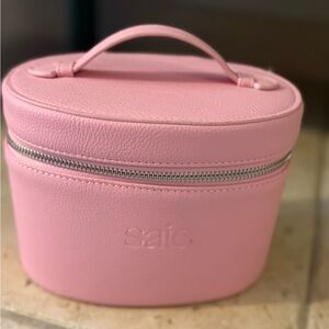 Saie Mini Vanity Case in Pink